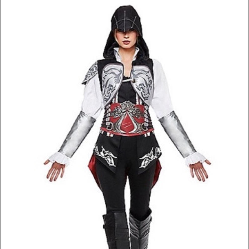 Assassins creed women's Halloween costume